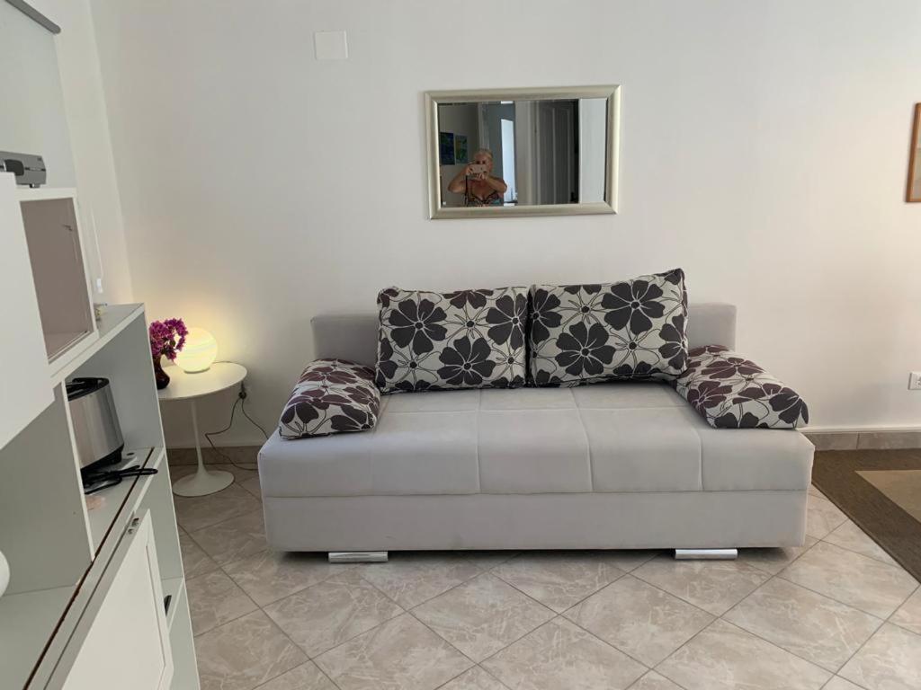 Mediterranes Ferienhaus M. Terrasse Veli Losinj Phòng bức ảnh