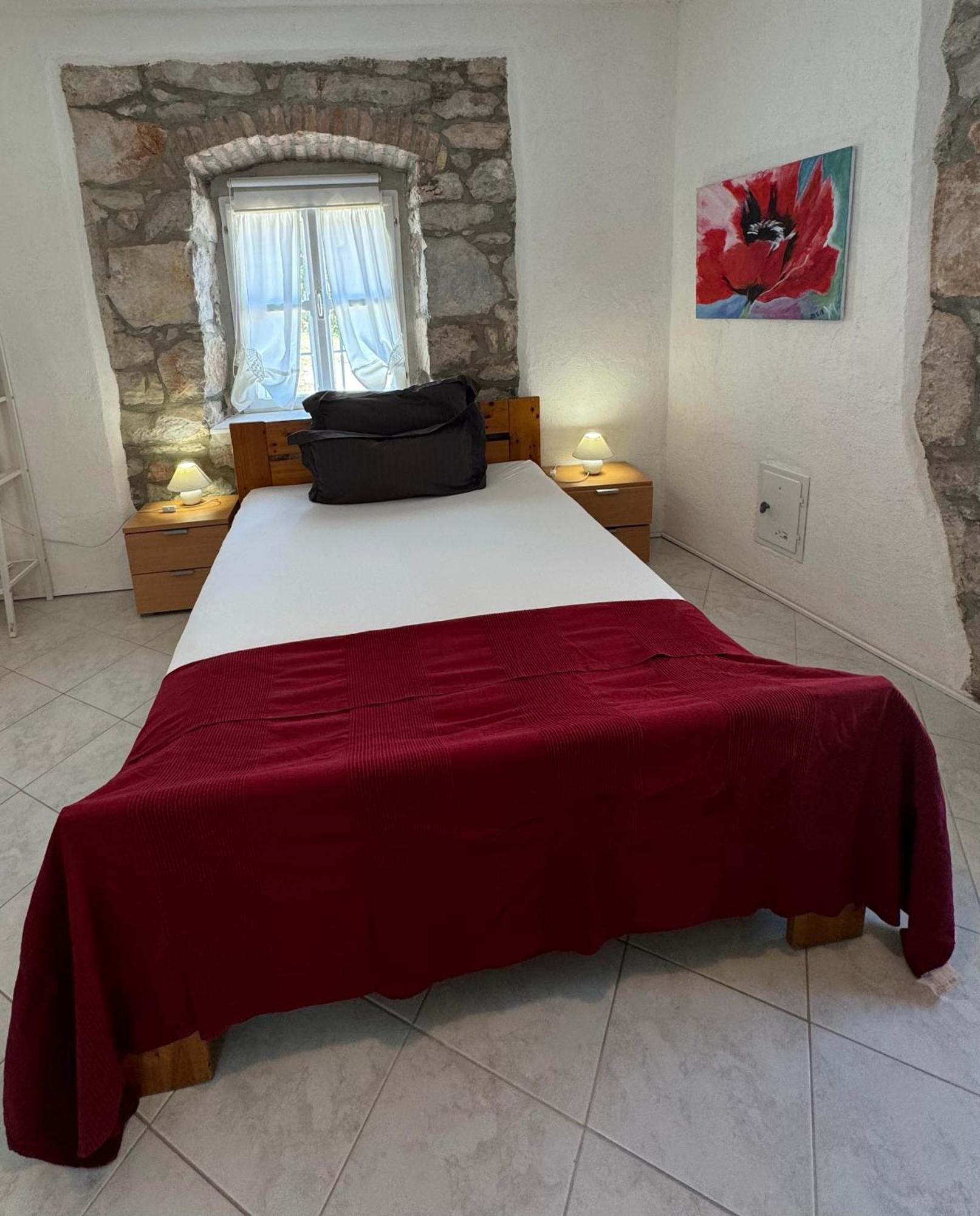 Mediterranes Ferienhaus M. Terrasse Veli Losinj Ngoại thất bức ảnh